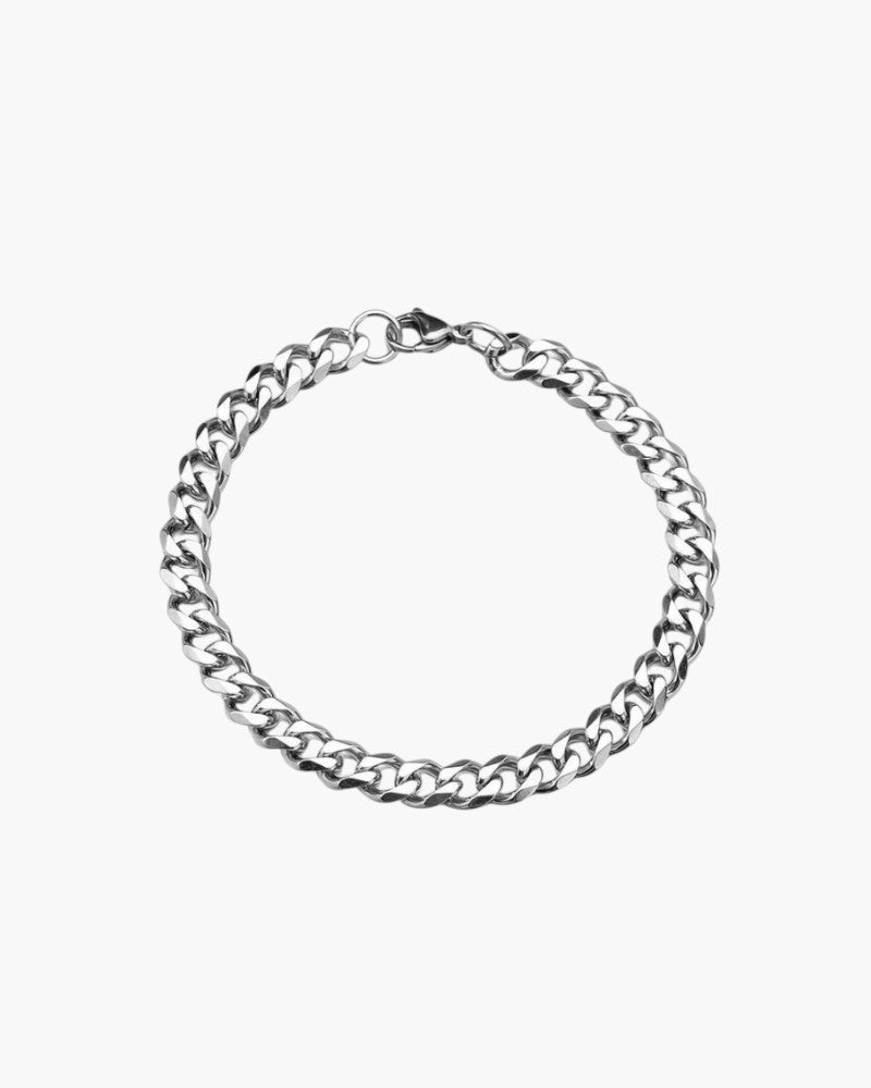 ELIRA VOGUE – CHAINED BRACELET