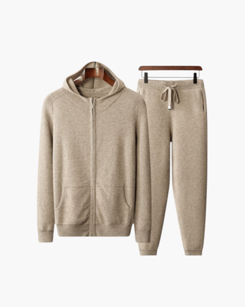 ELIRA VOGUE - CASHMERE FEEL TRACKSUIT