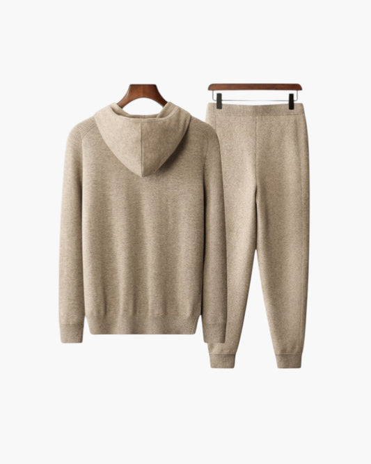 ELIRA VOGUE - CASHMERE FEEL TRACKSUIT
