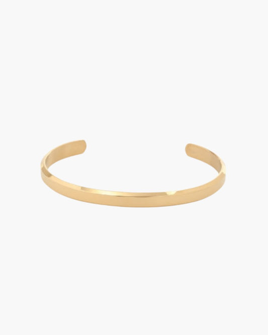 ELIRA VOGUE – GOLDEN CUFF BRACELET