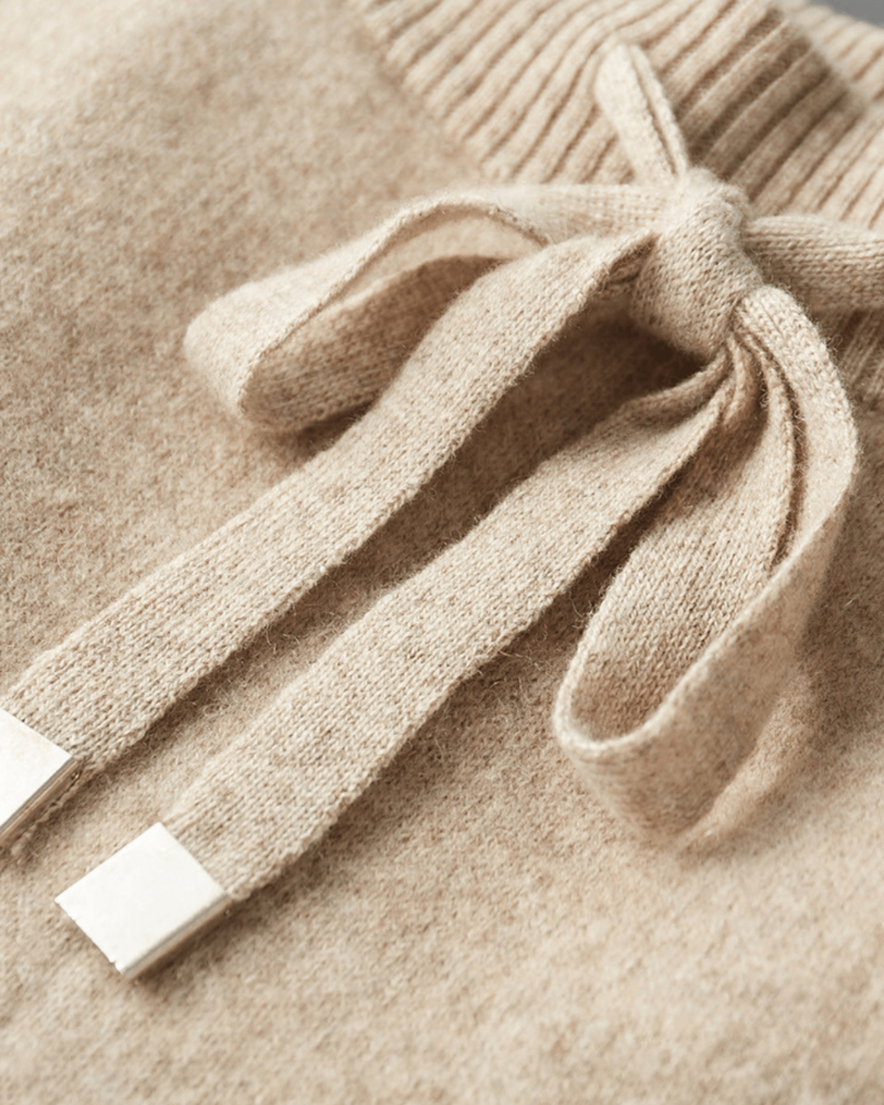 ELIRA VOGUE - CASHMERE FEEL TRACKSUIT